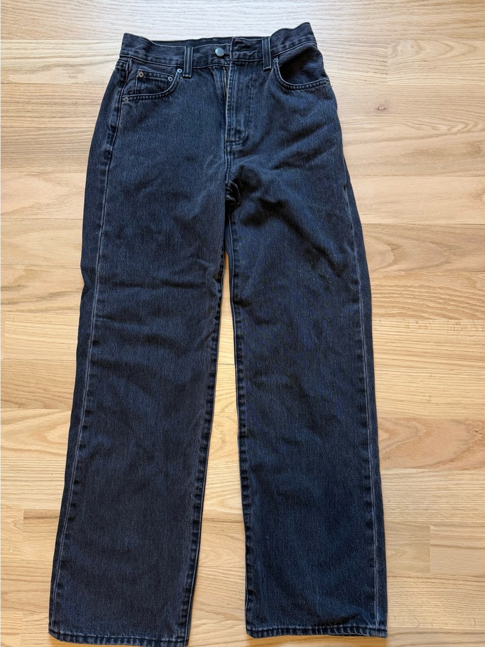 Aritzia Denim Forum The Farrah Hi-Rise Wide Jean Size 24